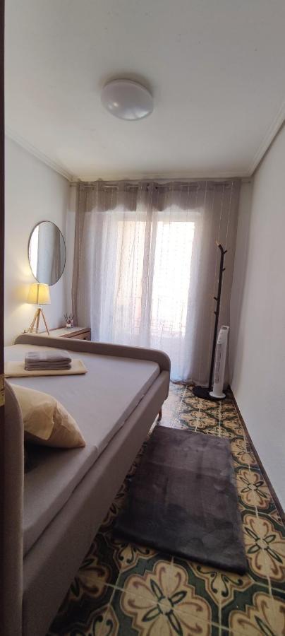 Habitacion Con Balcon Privado. Appartement Valencia Buitenkant foto